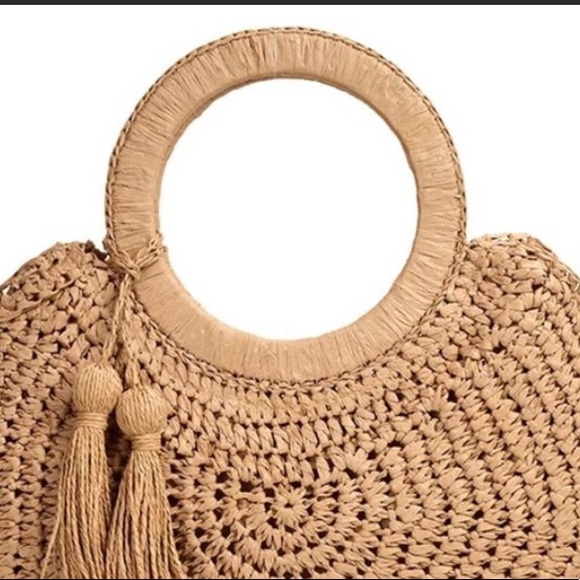 Bohemian raffia hippie tassel bag - Picture 4 of 5